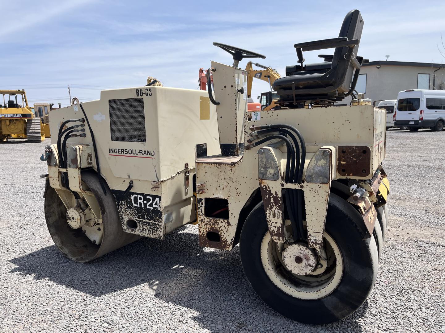 ./imagenes/INVOICE/2019/18116/COMPACTADOR INGERSOLL RAND CR-24 (9).JPG